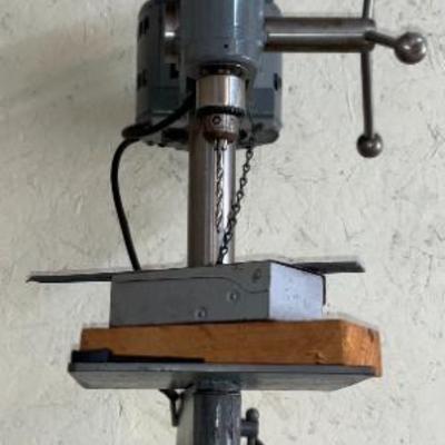 Sale Photo Thumbnail #92