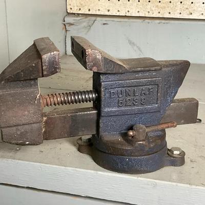 Sale Photo Thumbnail #105