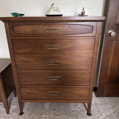 Sale Photo Thumbnail #81