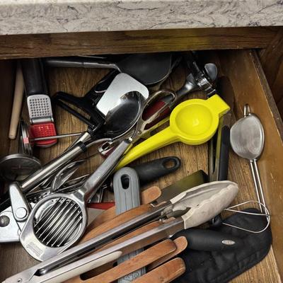 Sale Photo Thumbnail #103