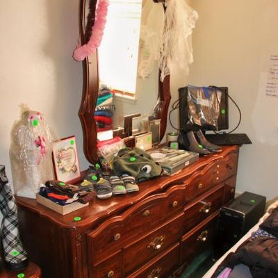 Sale Photo Thumbnail #82