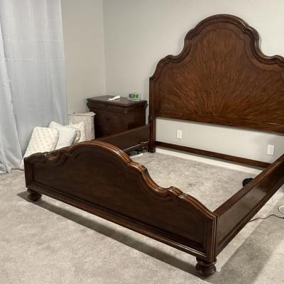 Sale Photo Thumbnail #324