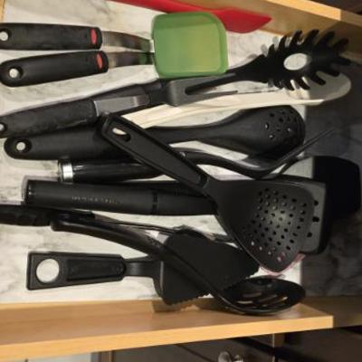 Sale Photo Thumbnail #153