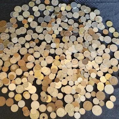 HUGE LOT OF FOREIGN COINS