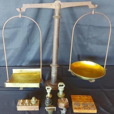 ANTIQUE LINDELL'S VAGFABRIKS IRON AND BRASS BALANCE SCALE
