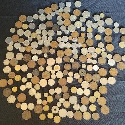 HUGE LOT OF FOREIGN COINS