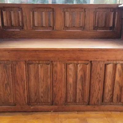 ANTIQUE OAK BENCH