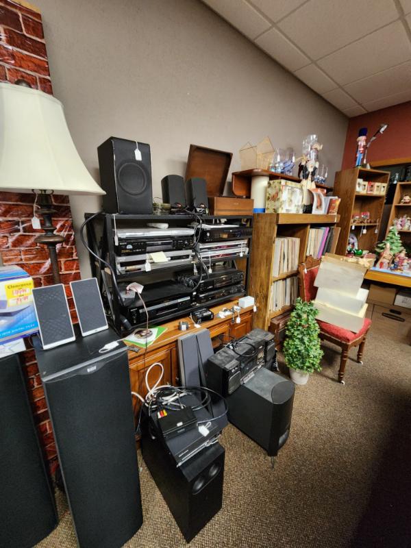 Sale Photo Thumbnail #37