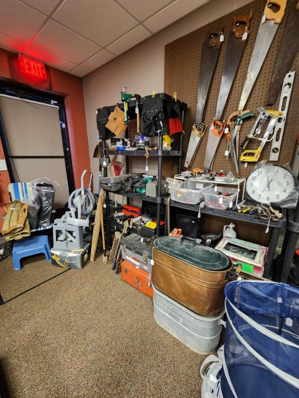 Sale Photo Thumbnail #29