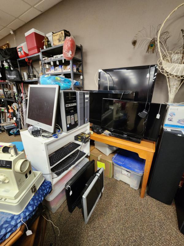 Sale Photo Thumbnail #35