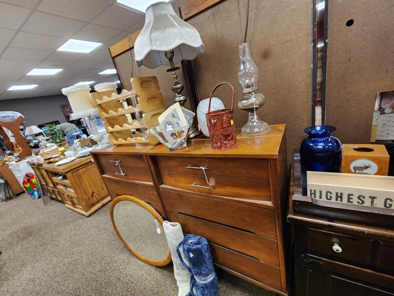 Sale Photo Thumbnail #13