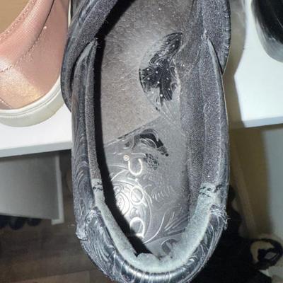 Sale Photo Thumbnail #138