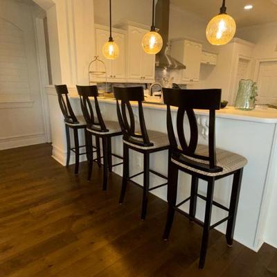 Sale Photo Thumbnail #202