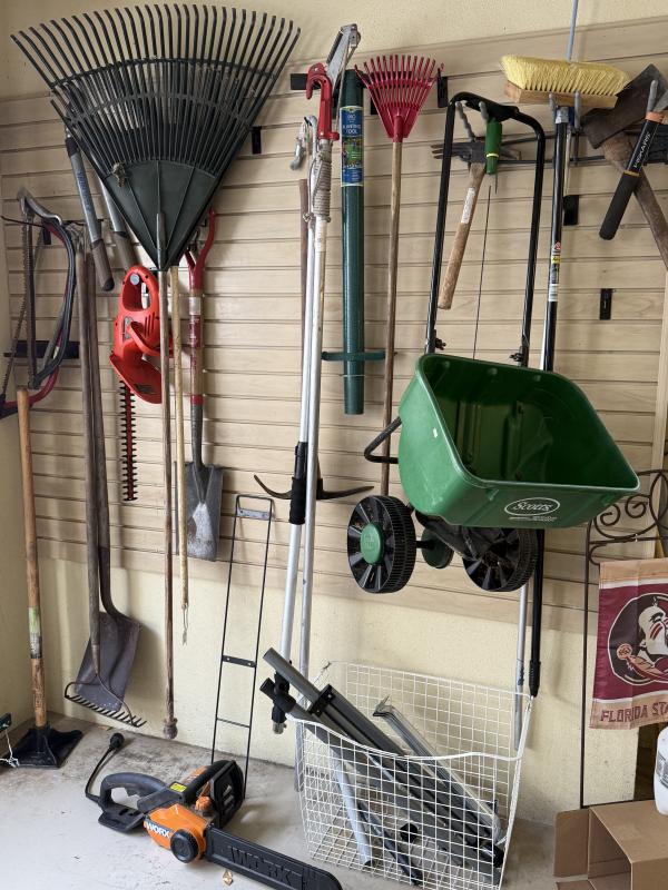 Sale Photo Thumbnail #308