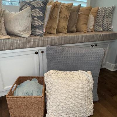 Sale Photo Thumbnail #74