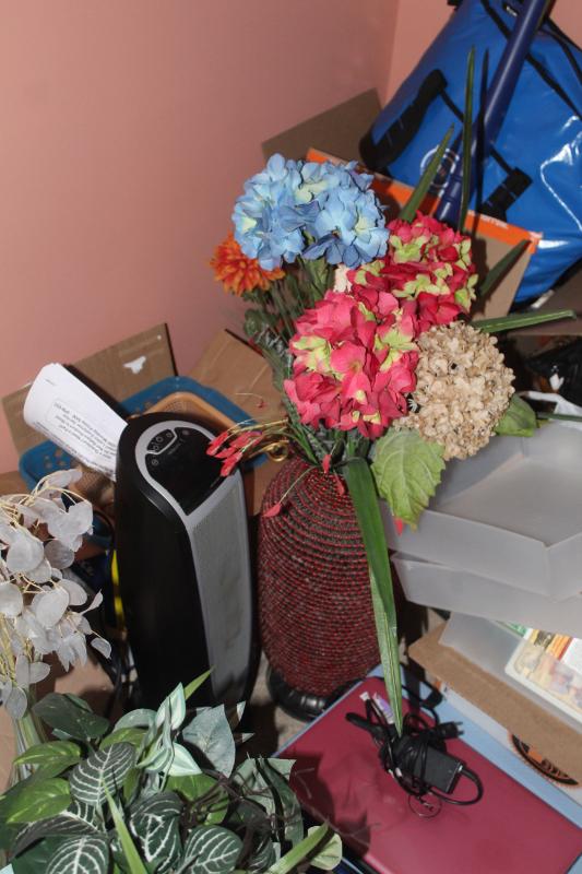 Sale Photo Thumbnail #25