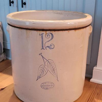 Sale Photo Thumbnail #39: 12 Gallon Birch Leaf Redwing Crock