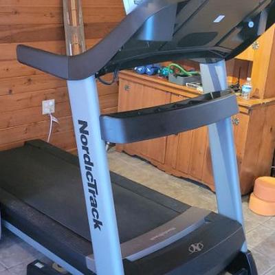 Sale Photo Thumbnail #177: Nordic Track Commercial 1750