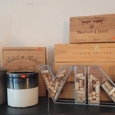 Sale Photo Thumbnail #46: Boxes and Decor 