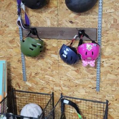 Sale Photo Thumbnail #296: Helmets for all sports