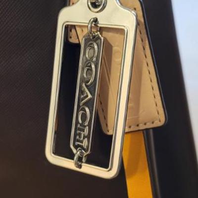 Sale Photo Thumbnail #68