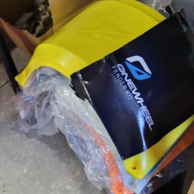 Sale Photo Thumbnail #274: Onewheel Fender Kit