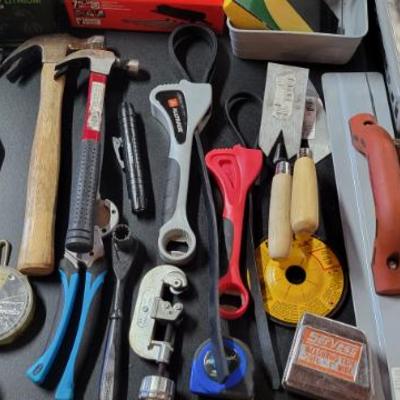 Sale Photo Thumbnail #263: Tools