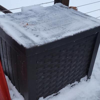 Sale Photo Thumbnail #147: Deck Box