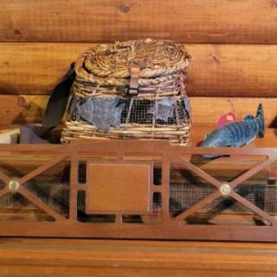 Sale Photo Thumbnail #99: Fish Baskets, Fish Decoys
