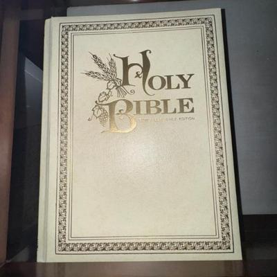 Sale Photo Thumbnail #60