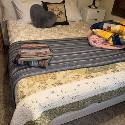 Sale Photo Thumbnail #99