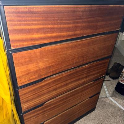 Sale Photo Thumbnail #113