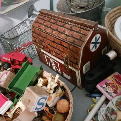 Sale Photo Thumbnail #42