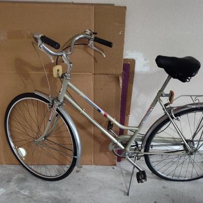 Sale Photo Thumbnail #88