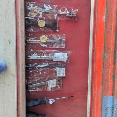 Sale Photo Thumbnail #3