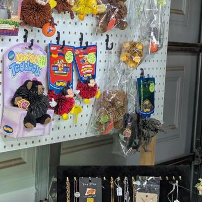 Sale Photo Thumbnail #175