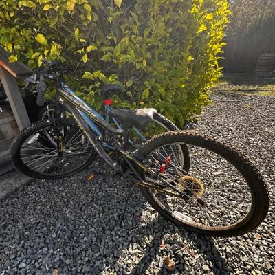 Sale Photo Thumbnail #602