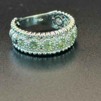 Sale Photo Thumbnail #52: 14k gold green sapphire ring - includes appraisal certificate 