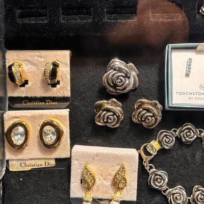 Sale Photo Thumbnail #25