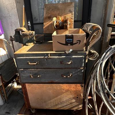 Sale Photo Thumbnail #599