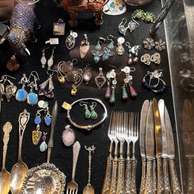 Sale Photo Thumbnail #12