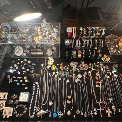 Sale Photo Thumbnail #19