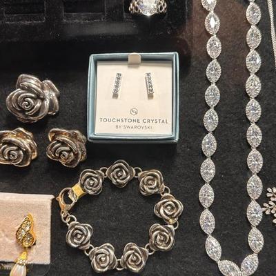 Sale Photo Thumbnail #24