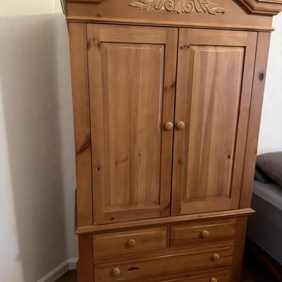 Sale Photo Thumbnail #34