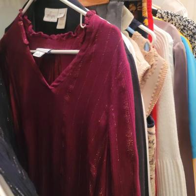 Sale Photo Thumbnail #384