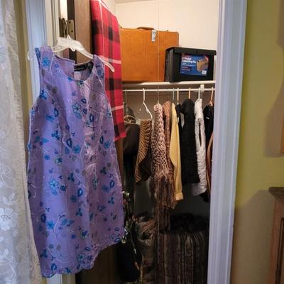 Sale Photo Thumbnail #359