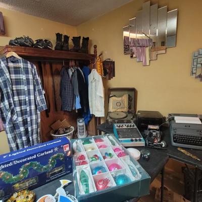 Sale Photo Thumbnail #536