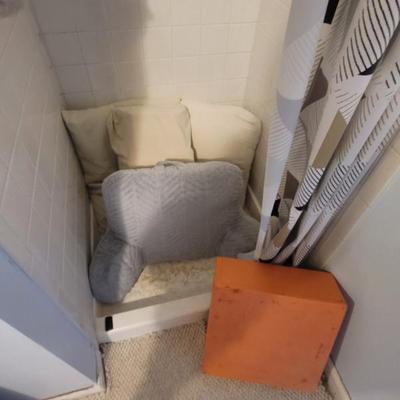 Sale Photo Thumbnail #470