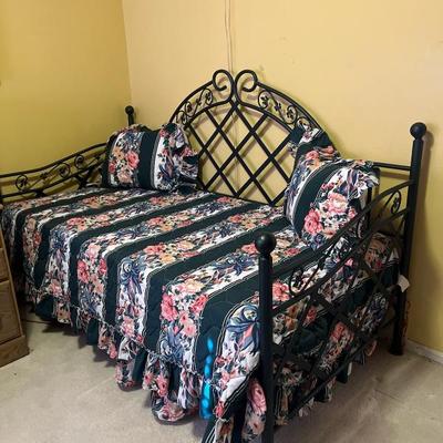 Sale Photo Thumbnail #298