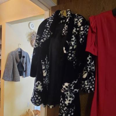 Sale Photo Thumbnail #372